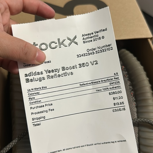 Yeezy 350v2 sneakers size 6 1/2 - Picture 7 of 9